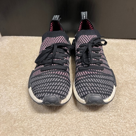Adidas NMD R1 STLT - Picture 3 of 4